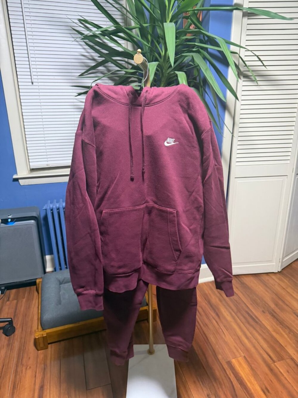 Nike Club Fleece Hoodie and Sweatpants Set Maroon Size L
